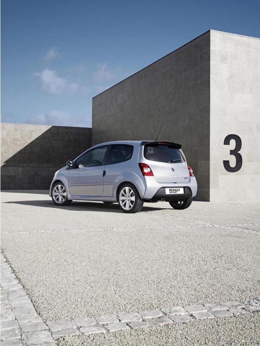 Renault Twingo RS 2008 года  (фото 52 из 143)